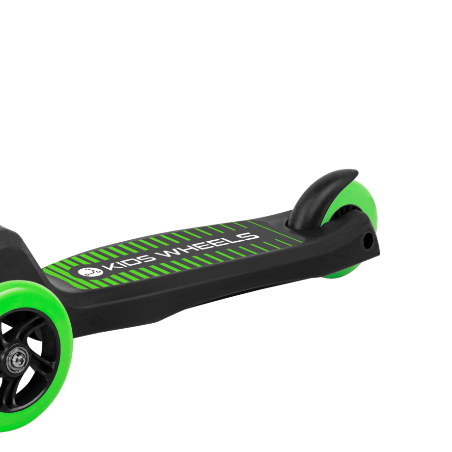 Three-wheeled scooter REBEL KIDS WHEELS GREEN