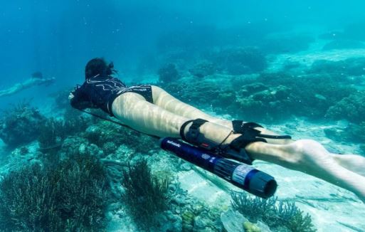 Waydoo Subnado Lite underwater scooter
